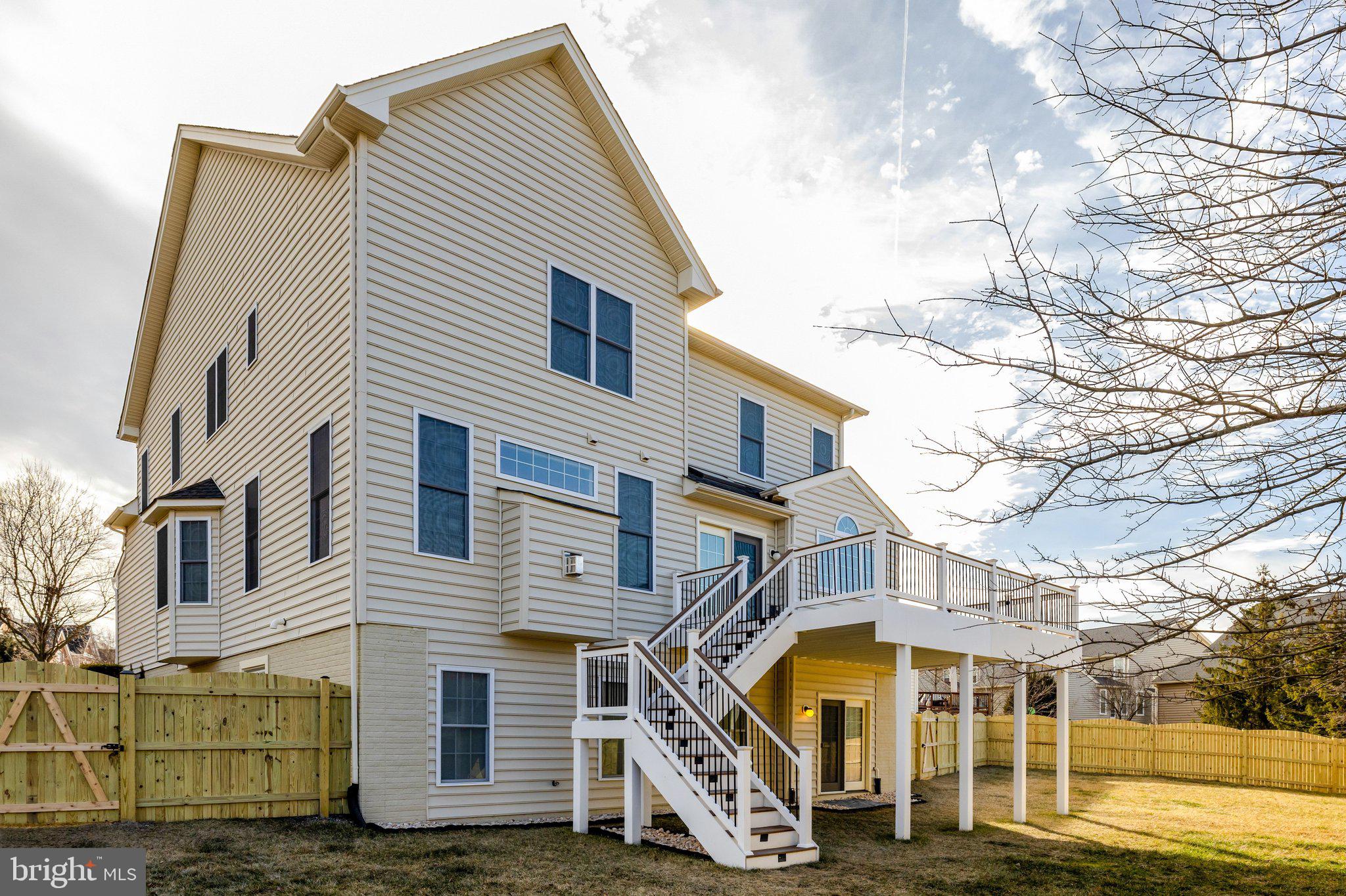 LOUDOUN VALLEY ESTATES 2 - Residential