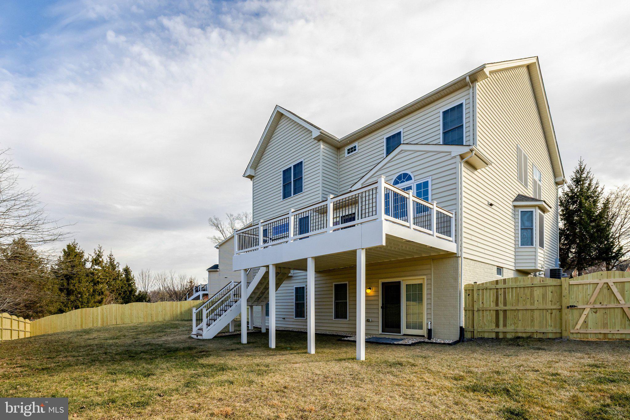 LOUDOUN VALLEY ESTATES 2 - Residential