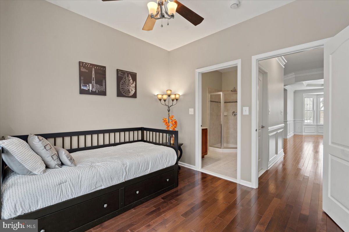 LOUDOUN VALLEY ESTATES 2 - Residential