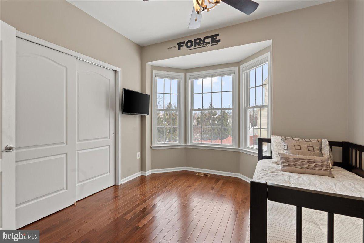 LOUDOUN VALLEY ESTATES 2 - Residential