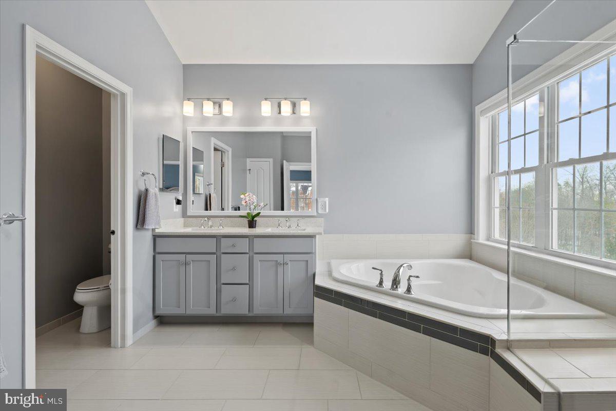 LOUDOUN VALLEY ESTATES 2 - Residential