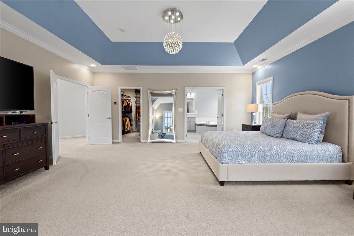 LOUDOUN VALLEY ESTATES 2 - Residential