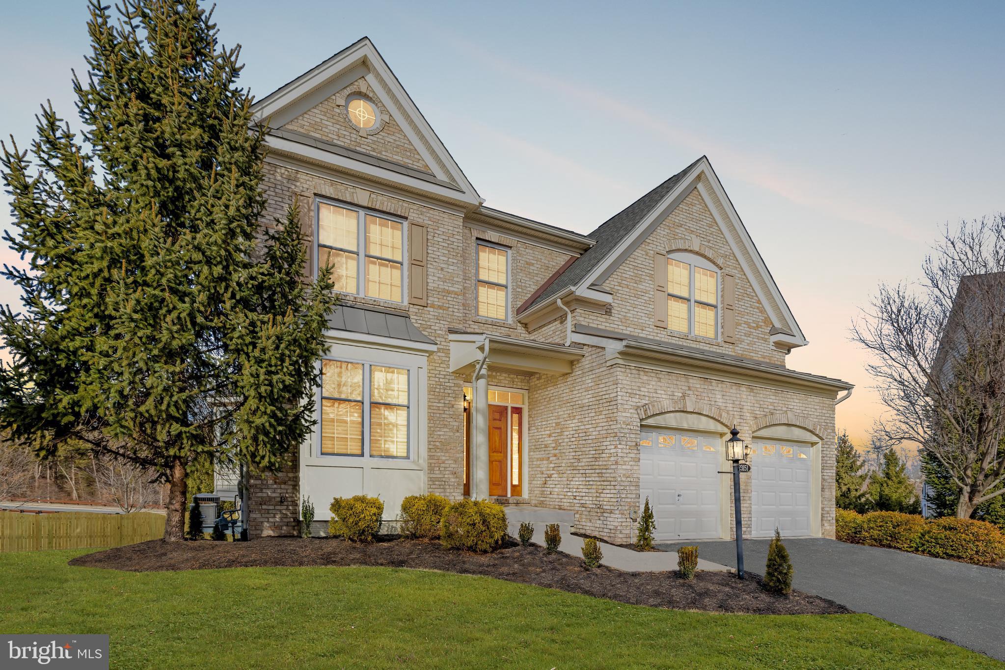 LOUDOUN VALLEY ESTATES 2 - Residential