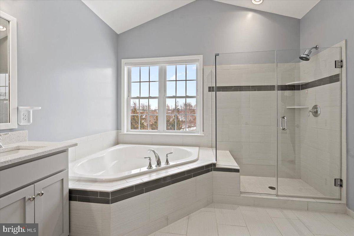 LOUDOUN VALLEY ESTATES 2 - Residential