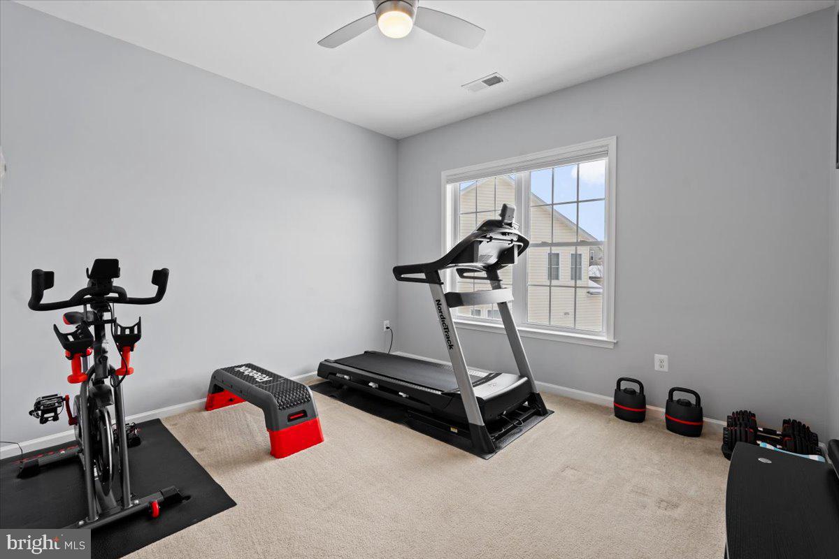 LOUDOUN VALLEY ESTATES 2 - Residential