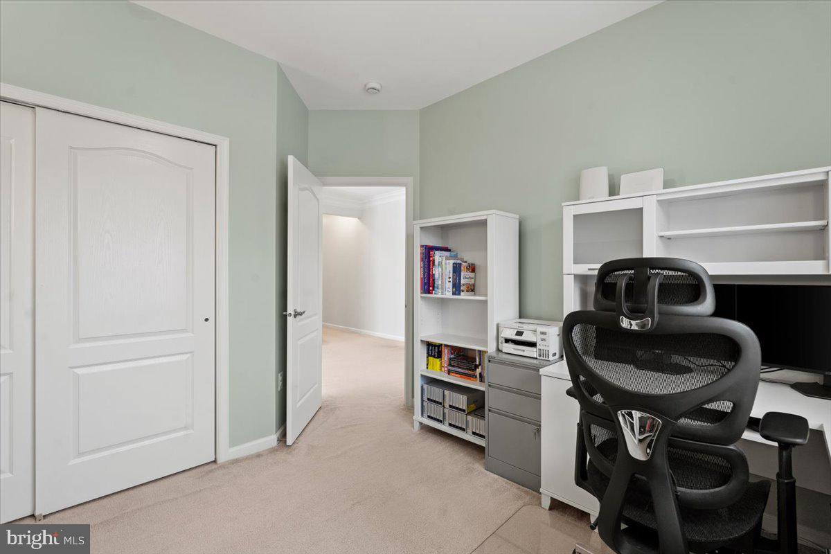 LOUDOUN VALLEY ESTATES 2 - Residential