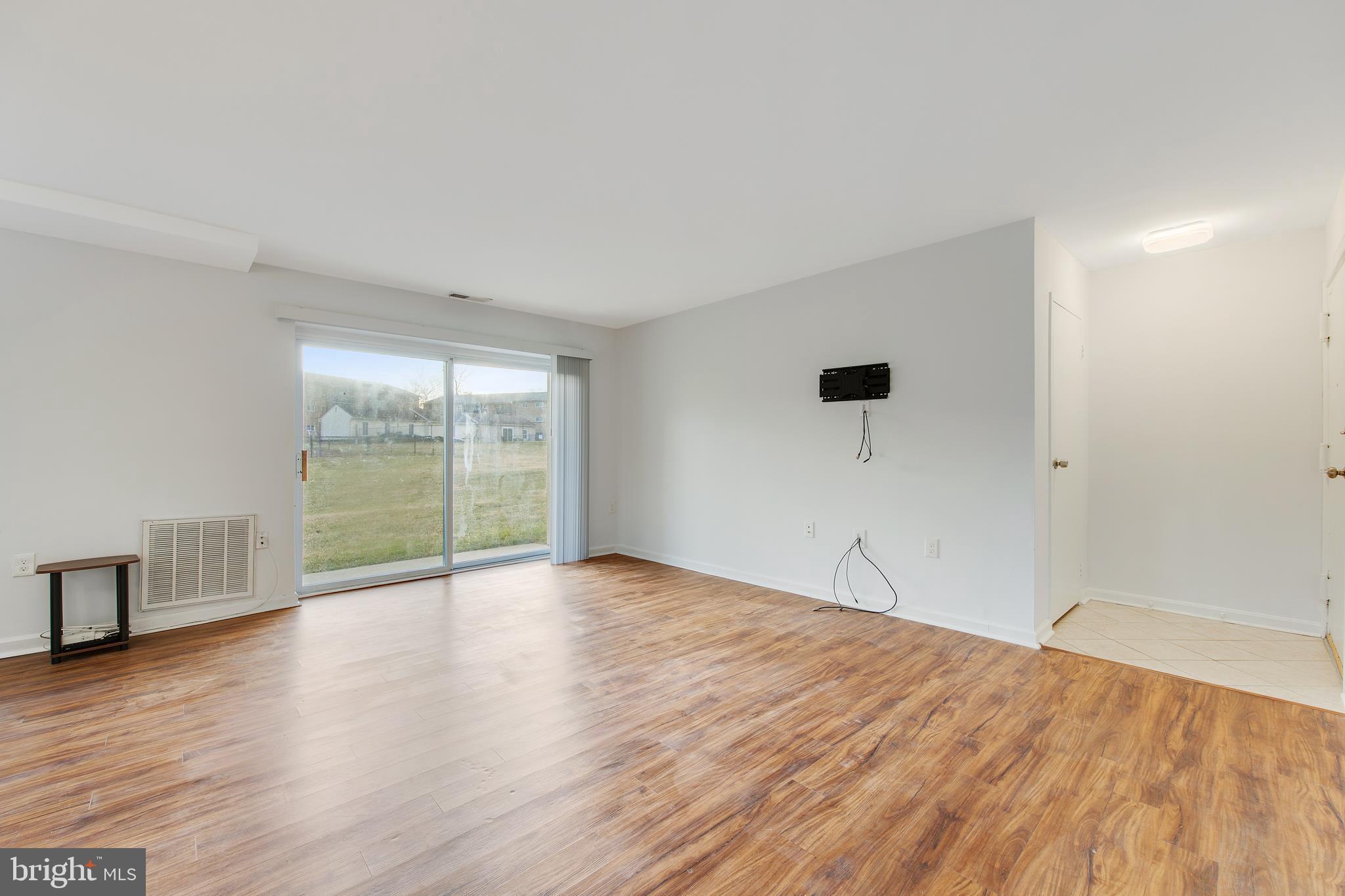 350 GATEWATER COURT A