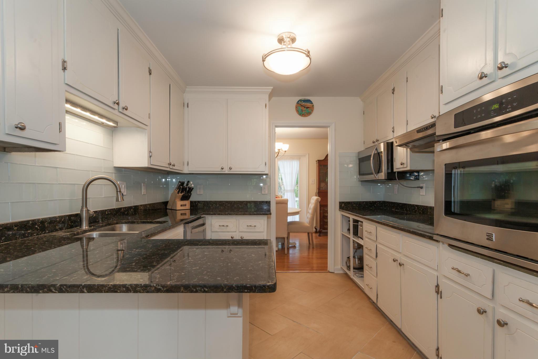 LEESBURG COUNTRY CLUB - Residential