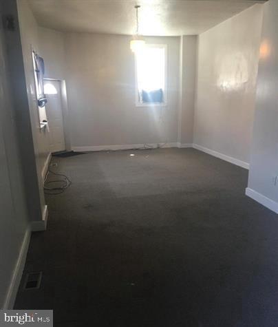 HIGHLANDTOWN - Residential