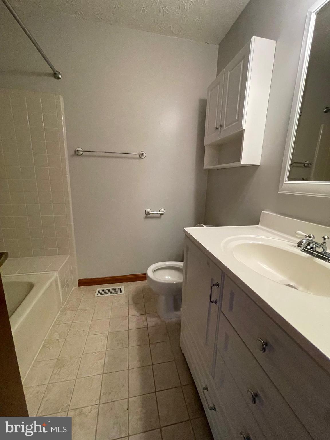 ORCHID PARK OF WILDEWOOD - Residential Lease