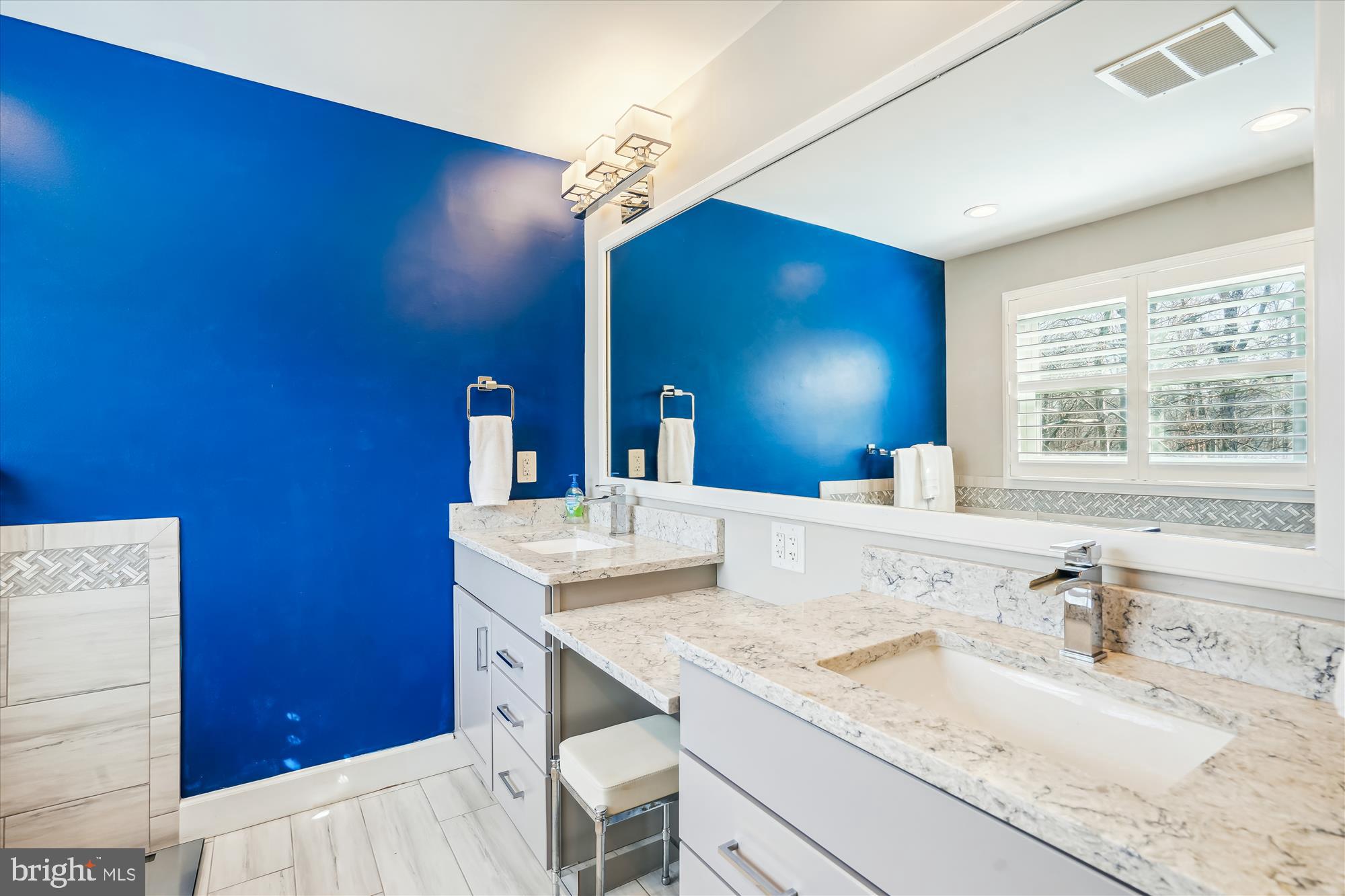 POPLAR TREE ESTATES - Residential