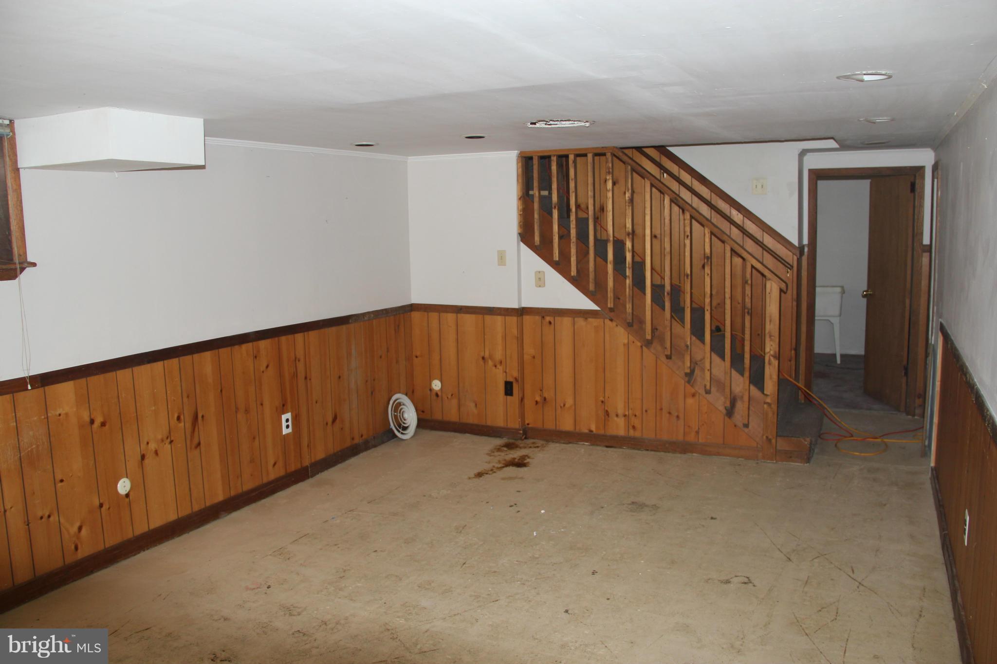 DISTRICT HEIGHTS - Residential Lease