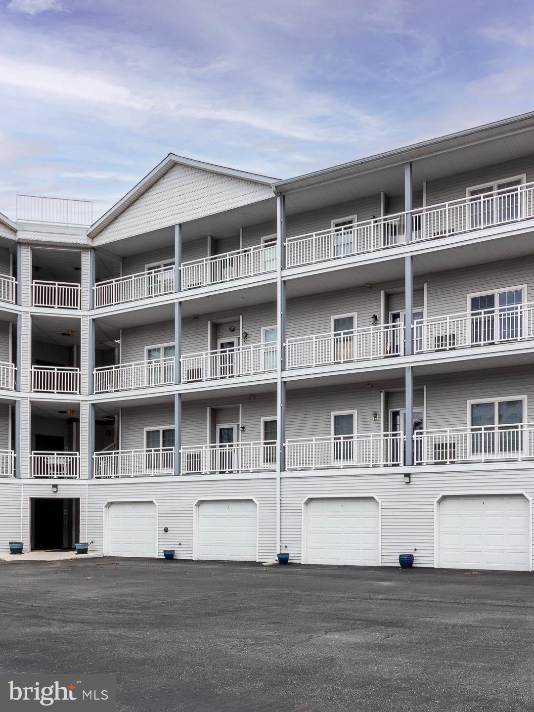 117 ROWLAND DRIVE 117