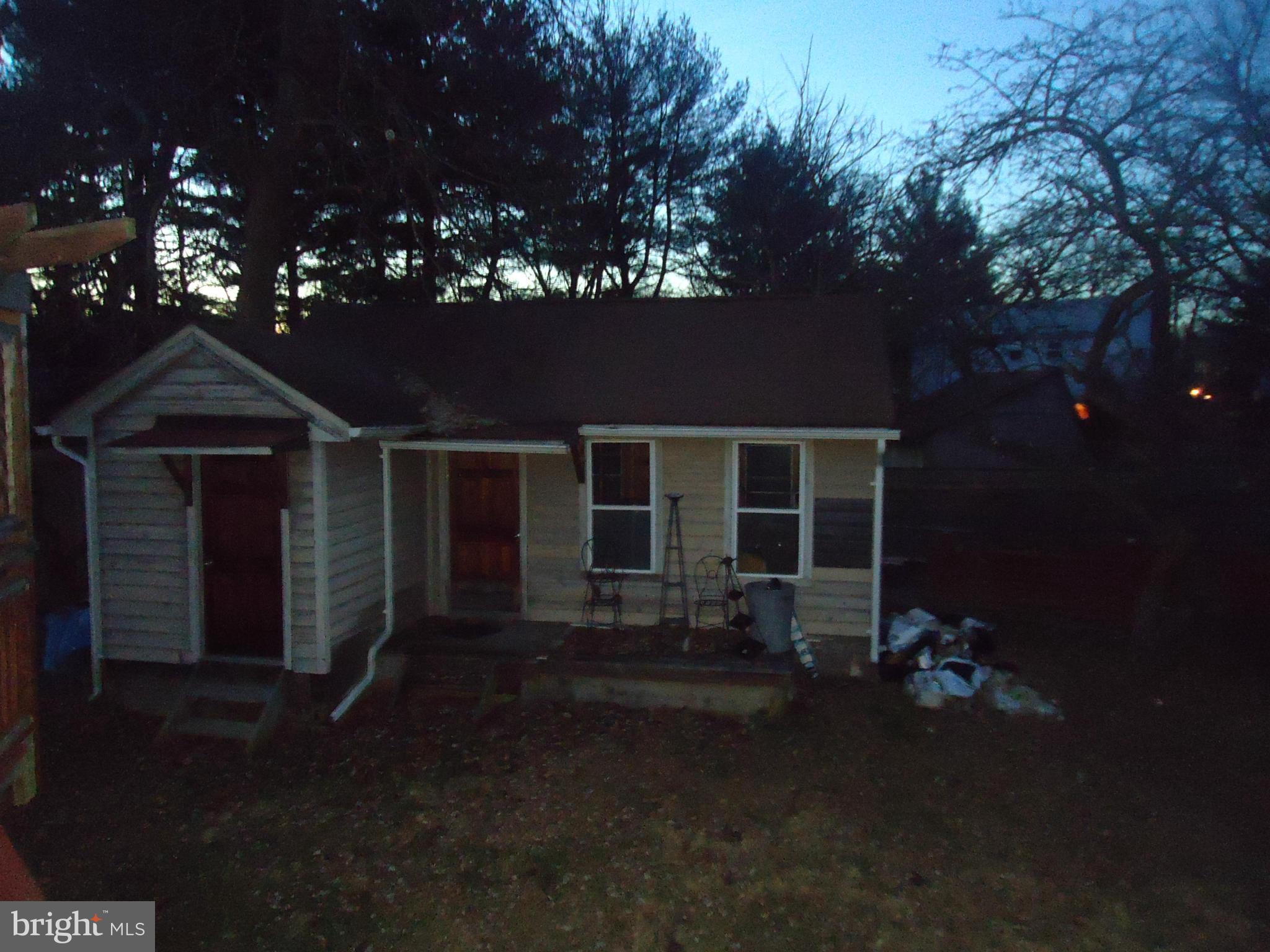 KNOLLWOOD - Residential Lease