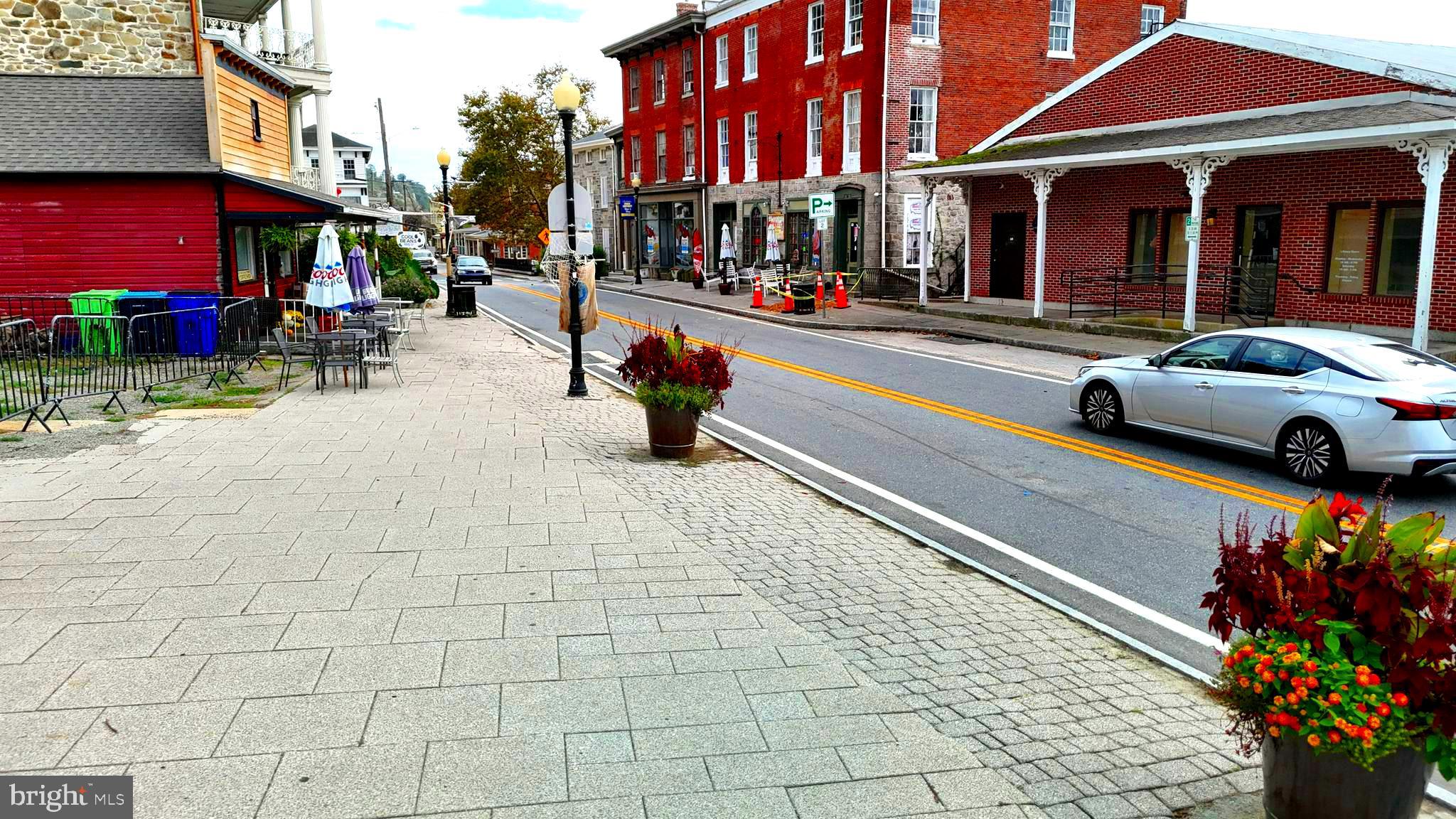 NONE AVAILABLE - Commercial Lease