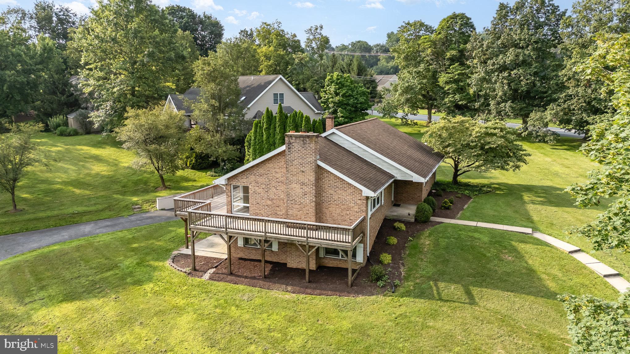 100 MAPLE LANE