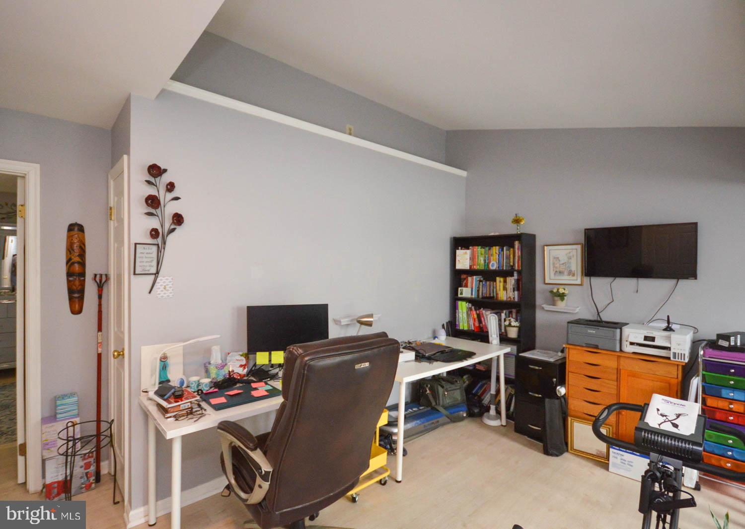 LAUREL LAKES PLAT 5 - Residential