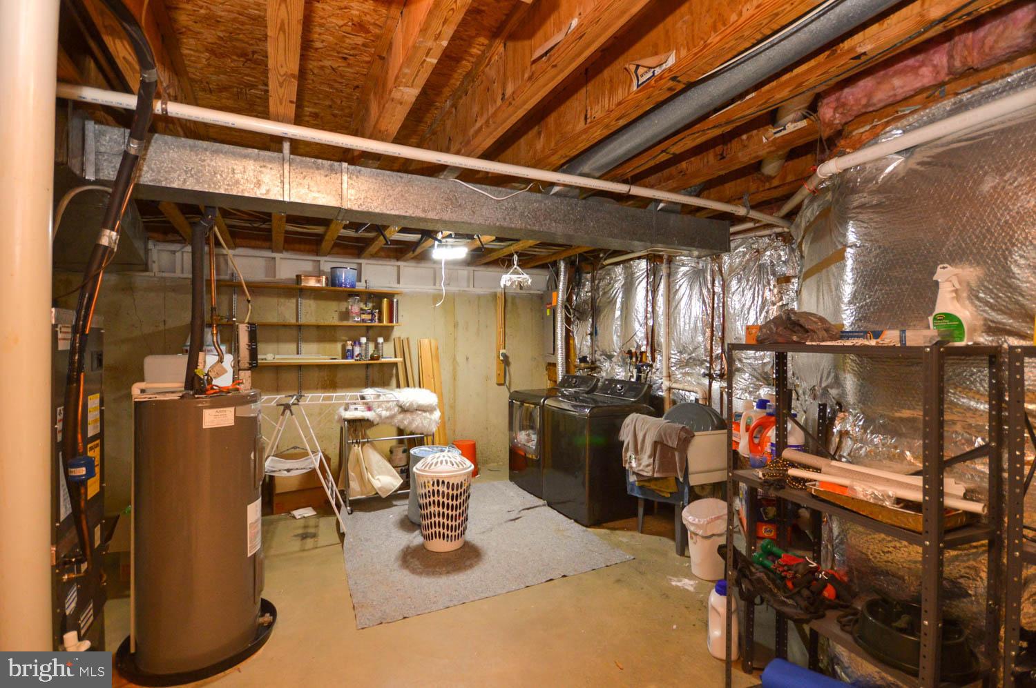 LAUREL LAKES PLAT 5 - Residential