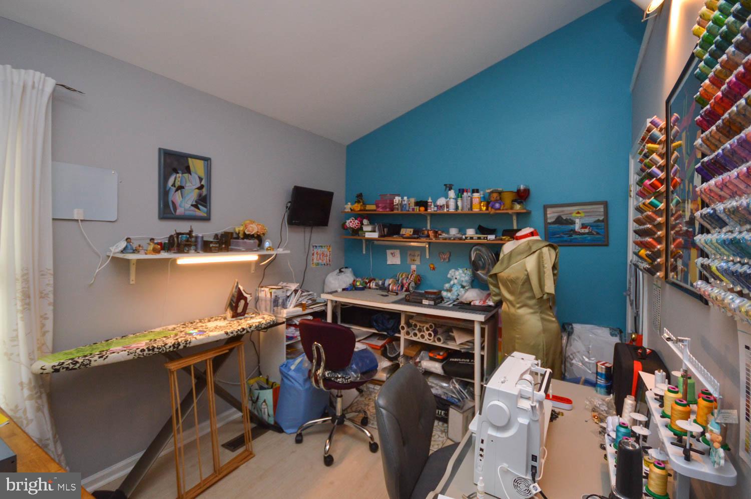 LAUREL LAKES PLAT 5 - Residential