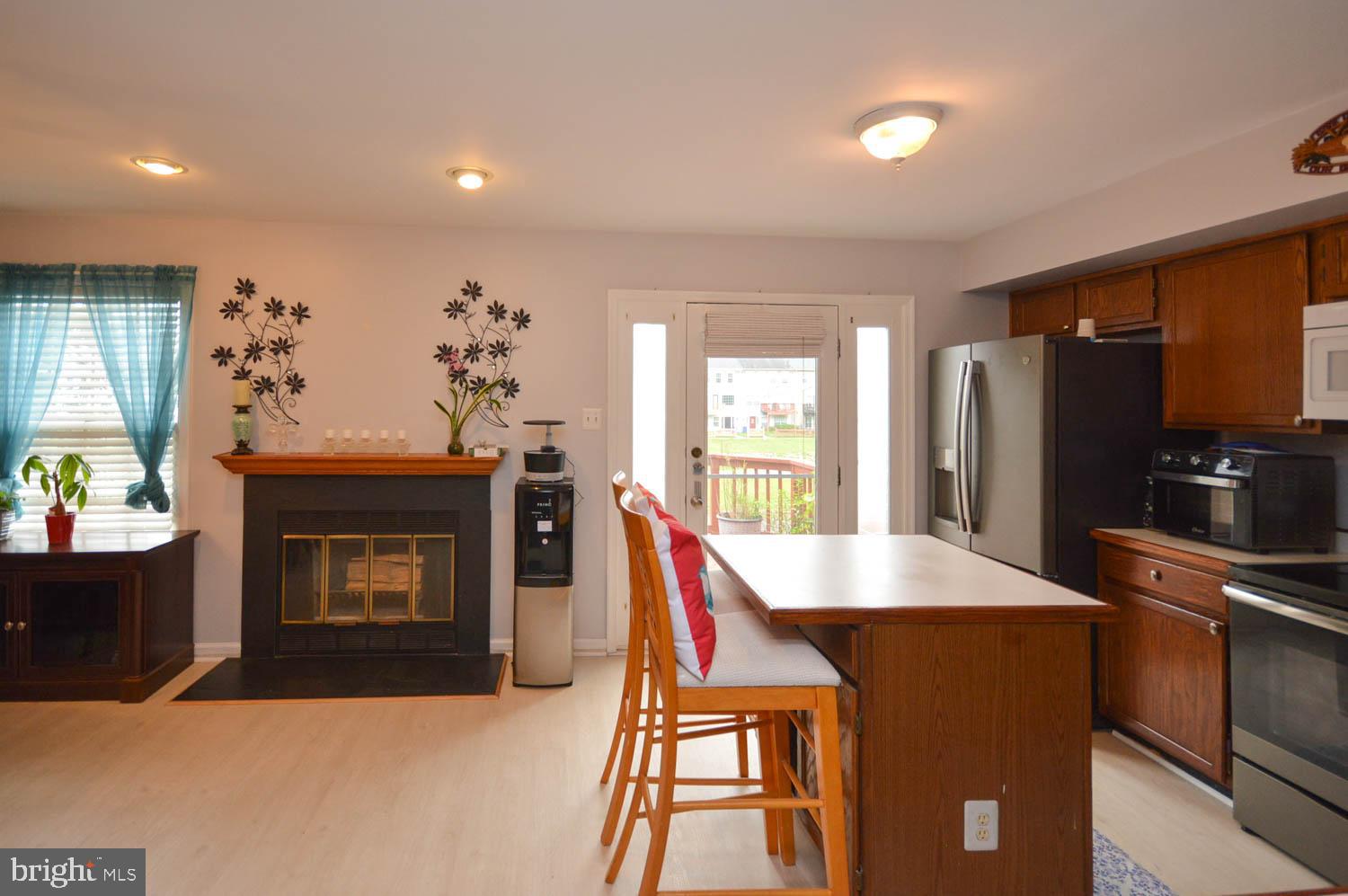 LAUREL LAKES PLAT 5 - Residential