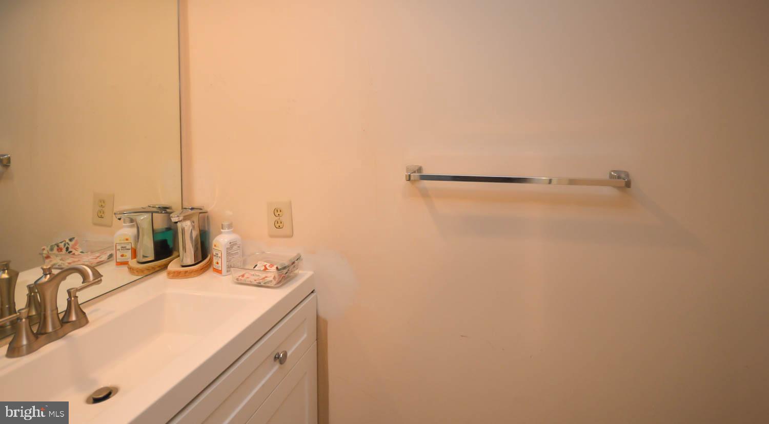 LAUREL LAKES PLAT 5 - Residential