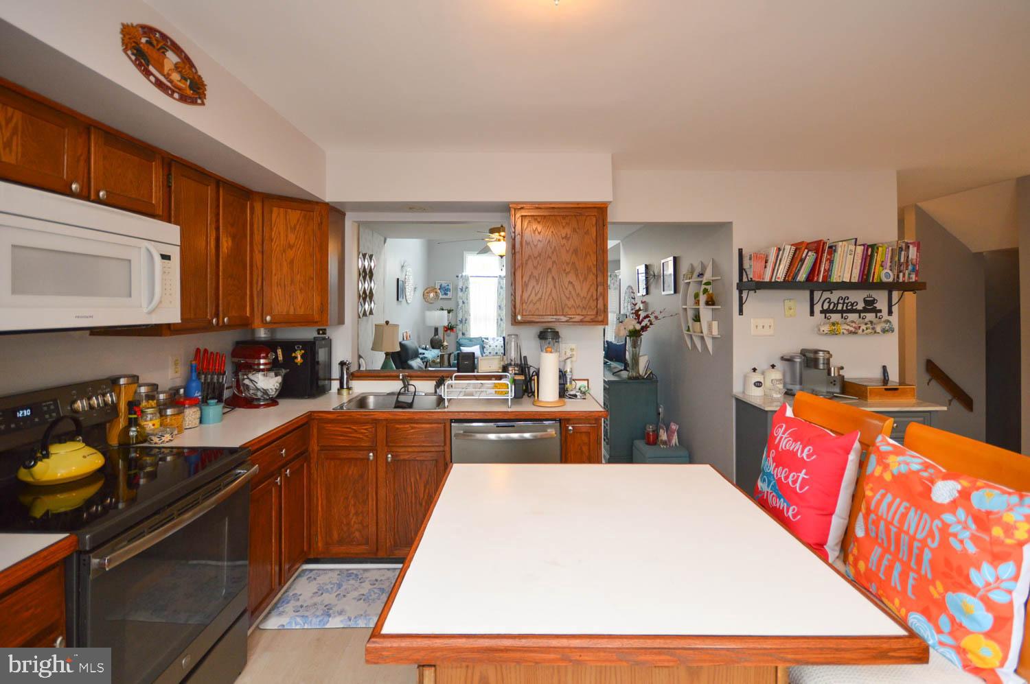 LAUREL LAKES PLAT 5 - Residential