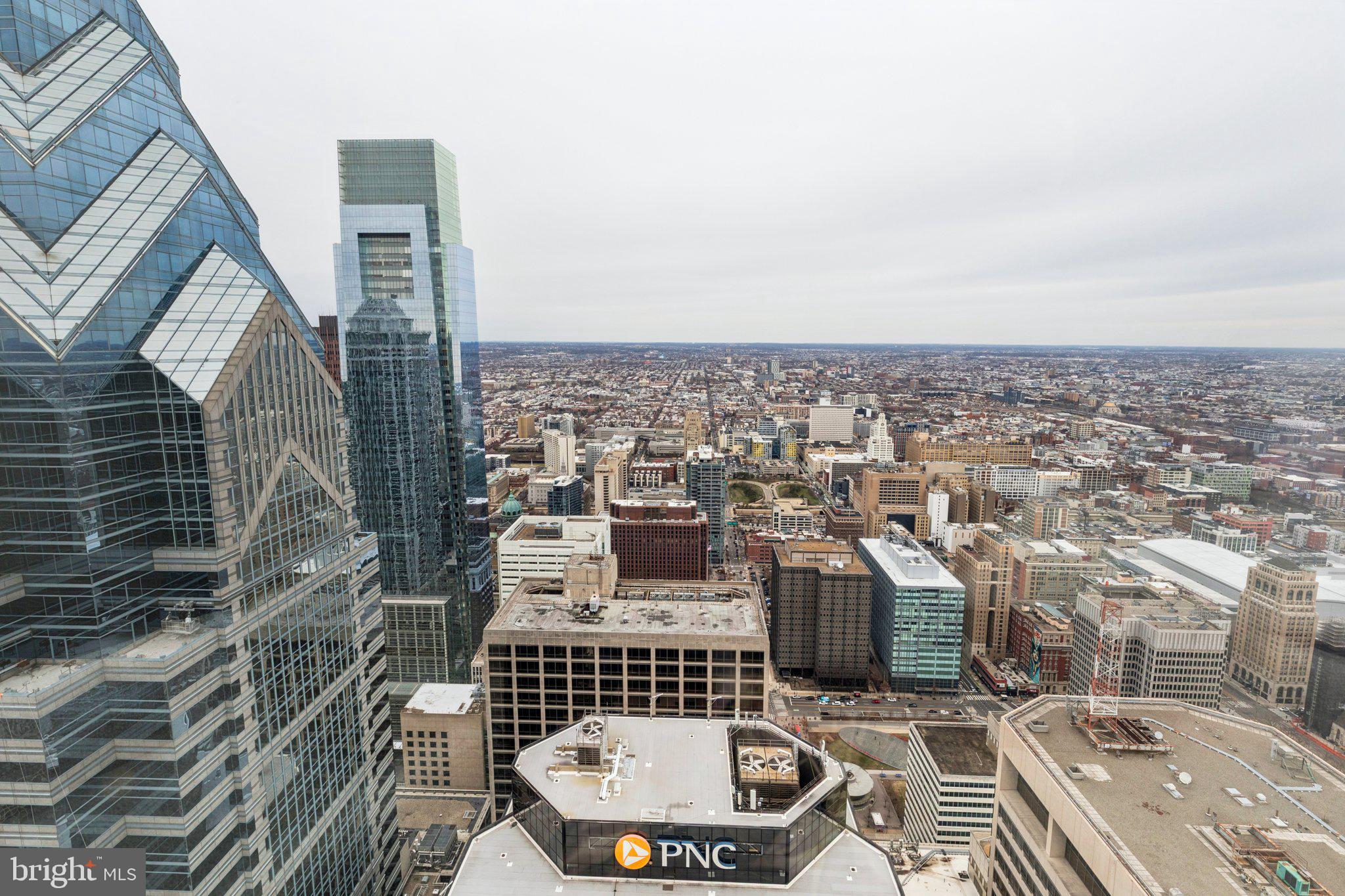 AVENUE OF THE ARTS - Residential