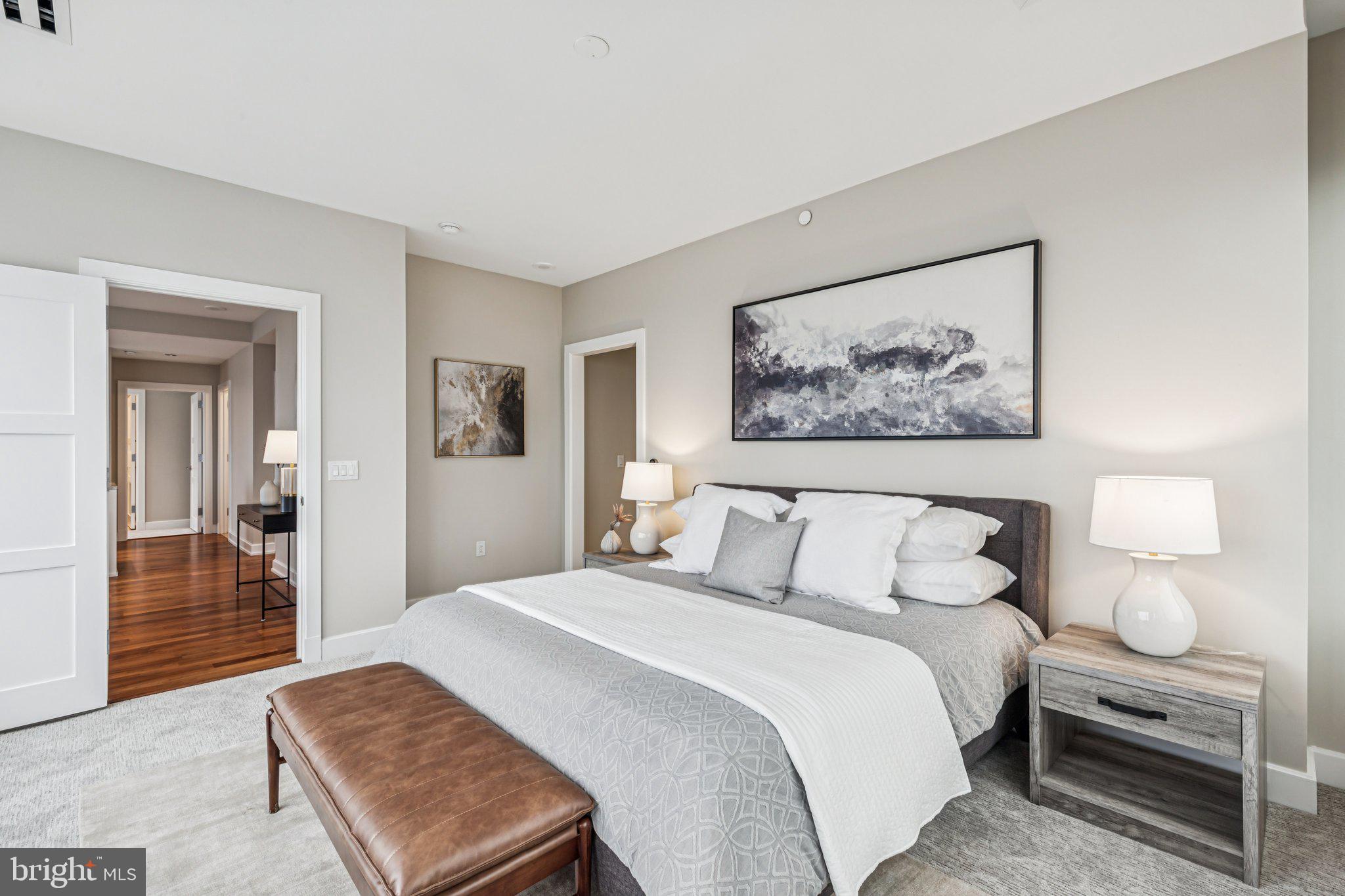 AVENUE OF THE ARTS - Residential