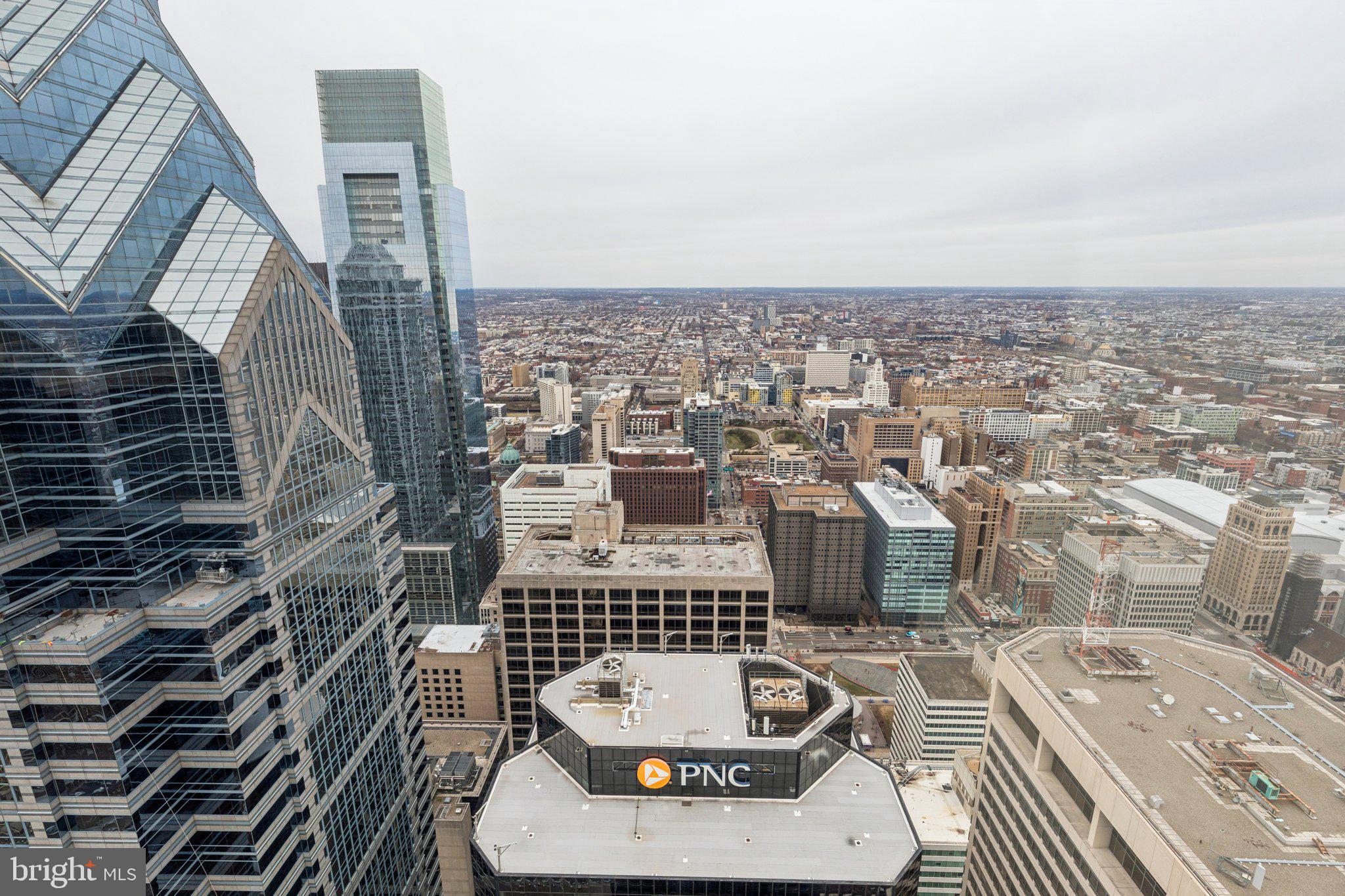 AVENUE OF THE ARTS - Residential