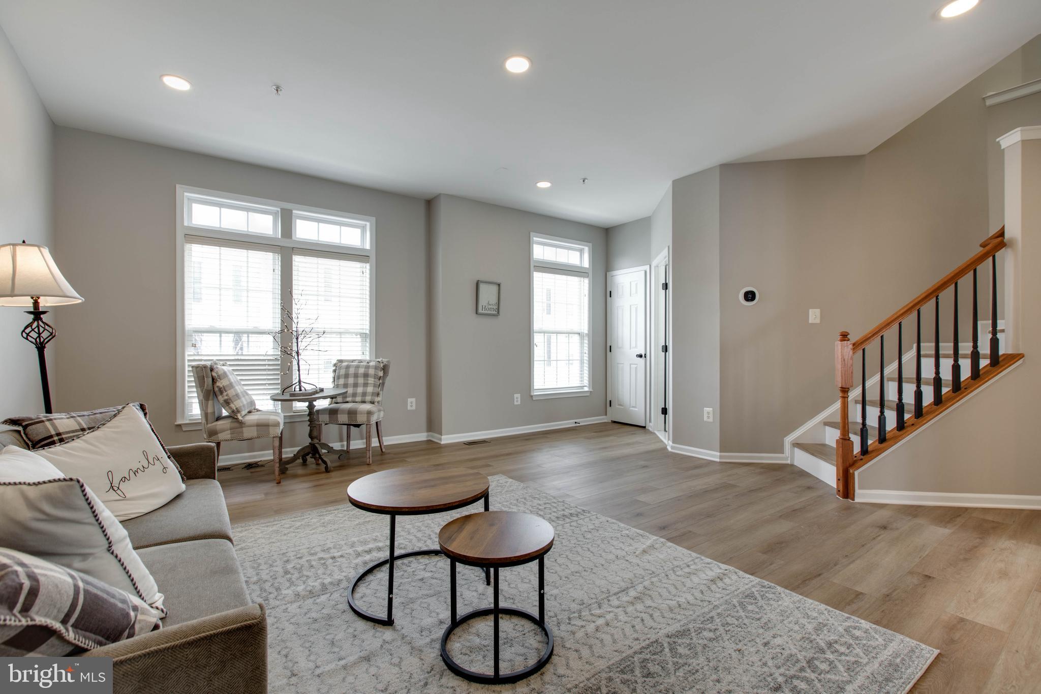 VILLAGES OF DORCHESTER - Residential Lease