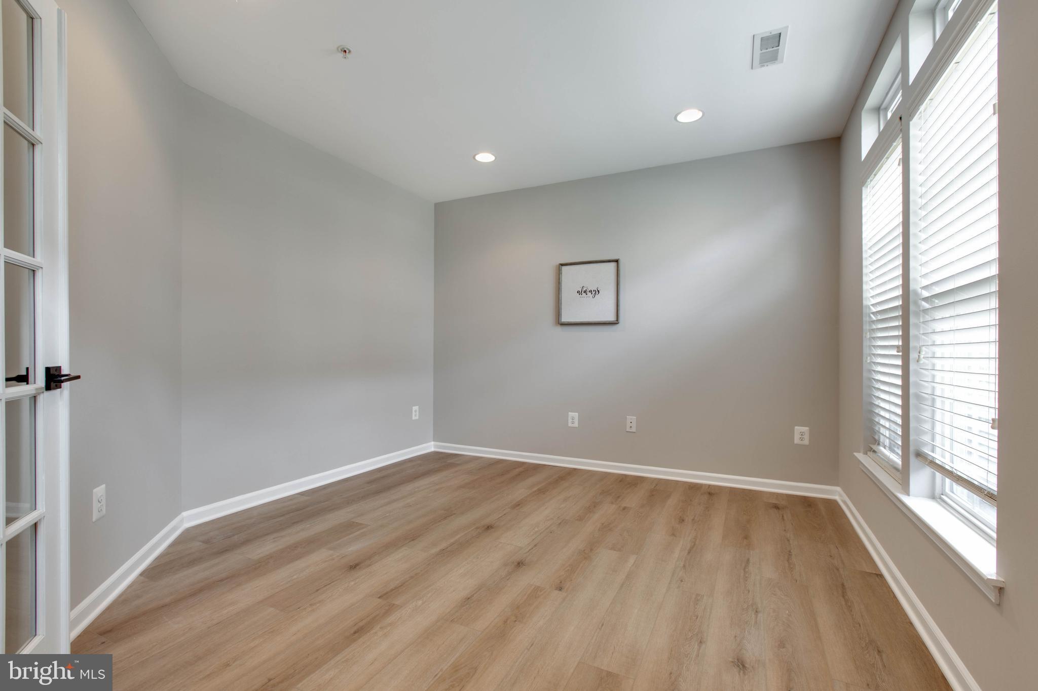 VILLAGES OF DORCHESTER - Residential Lease