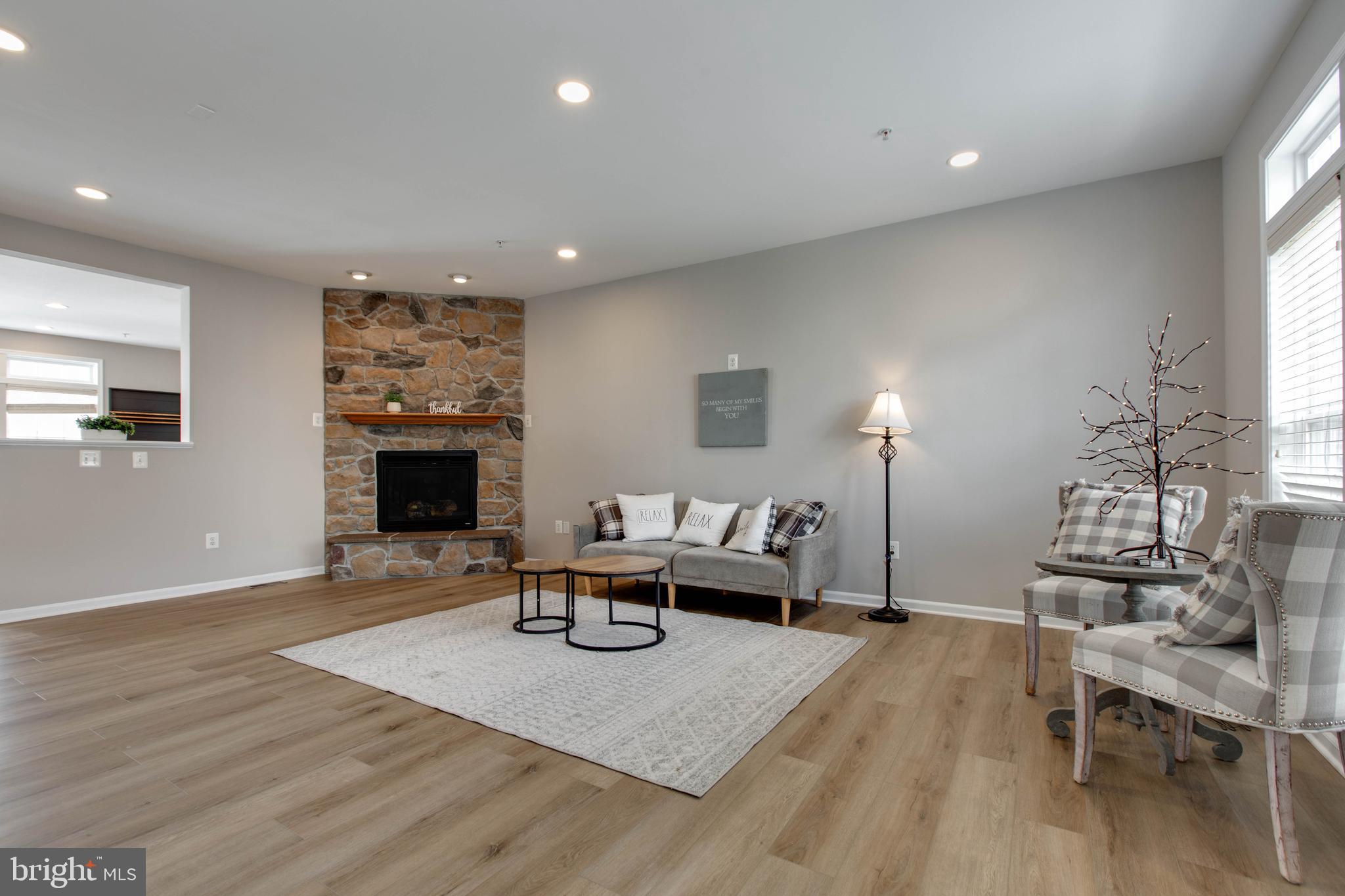 VILLAGES OF DORCHESTER - Residential Lease