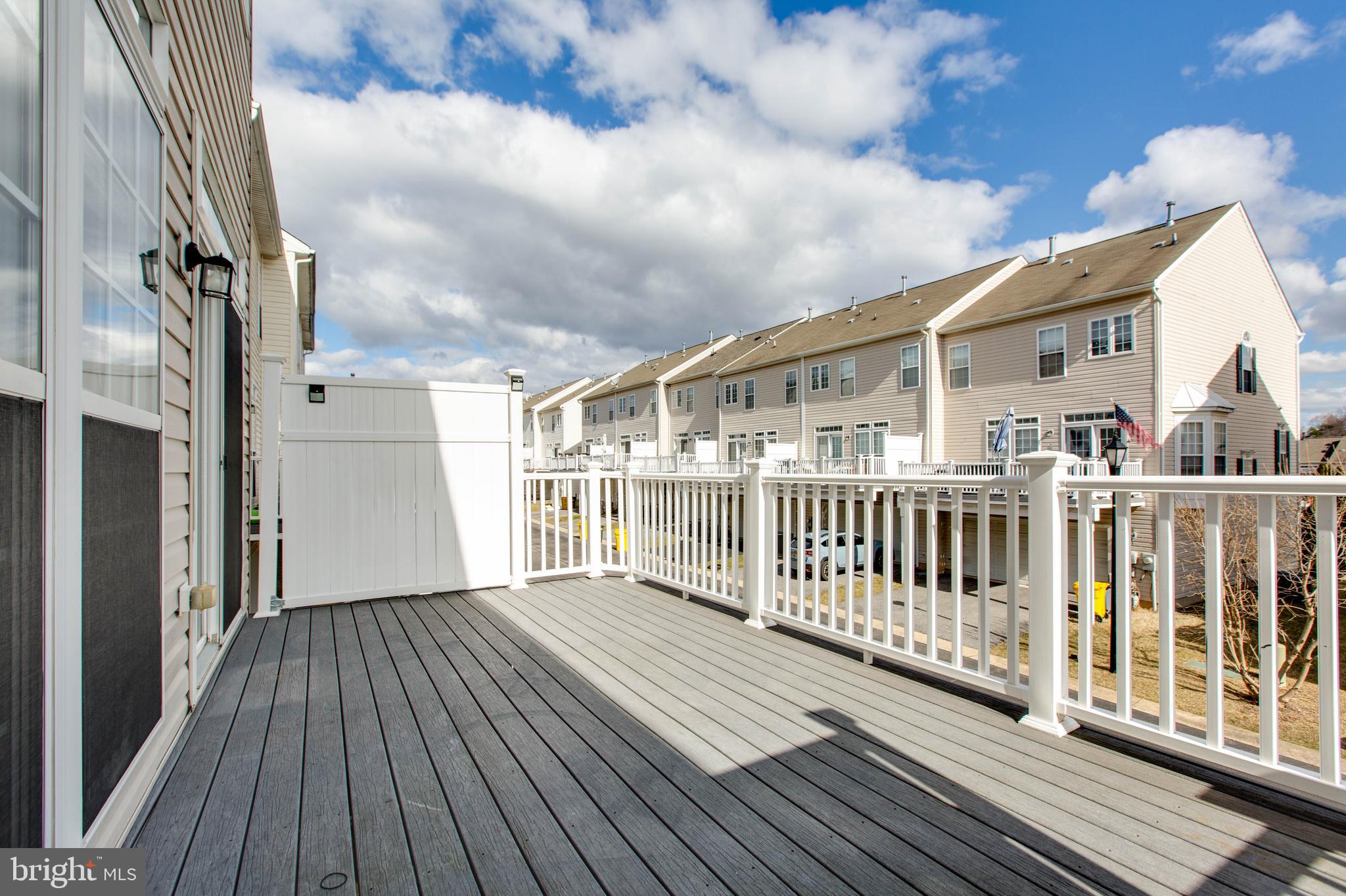 VILLAGES OF DORCHESTER - Residential Lease