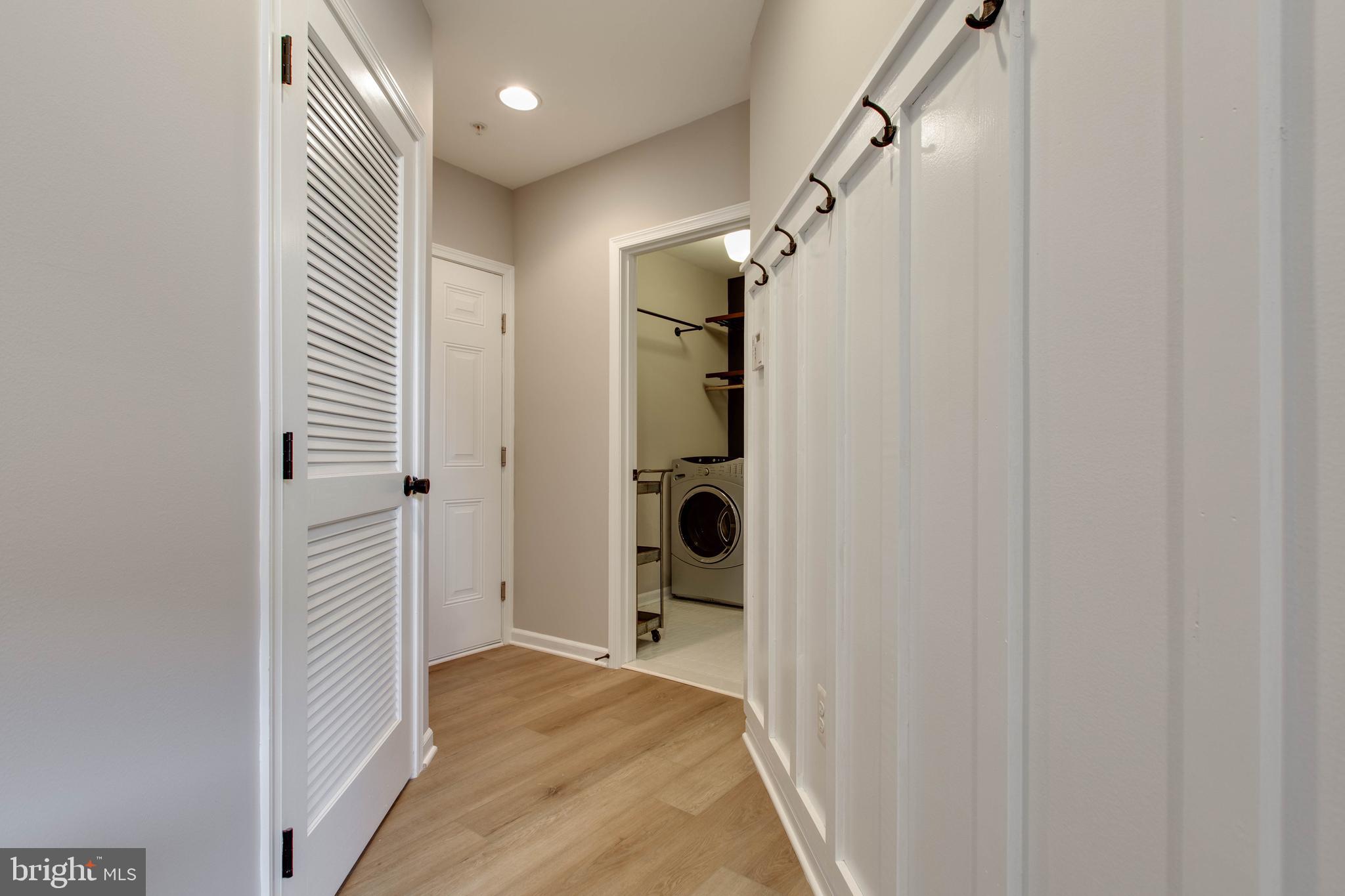 VILLAGES OF DORCHESTER - Residential Lease