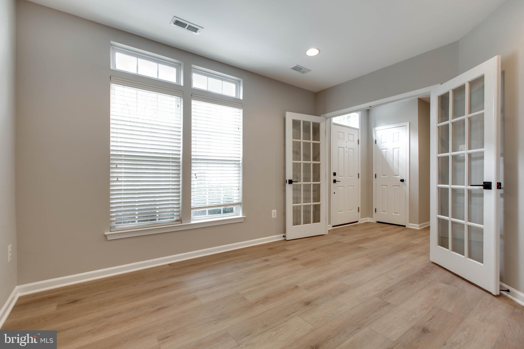 VILLAGES OF DORCHESTER - Residential Lease