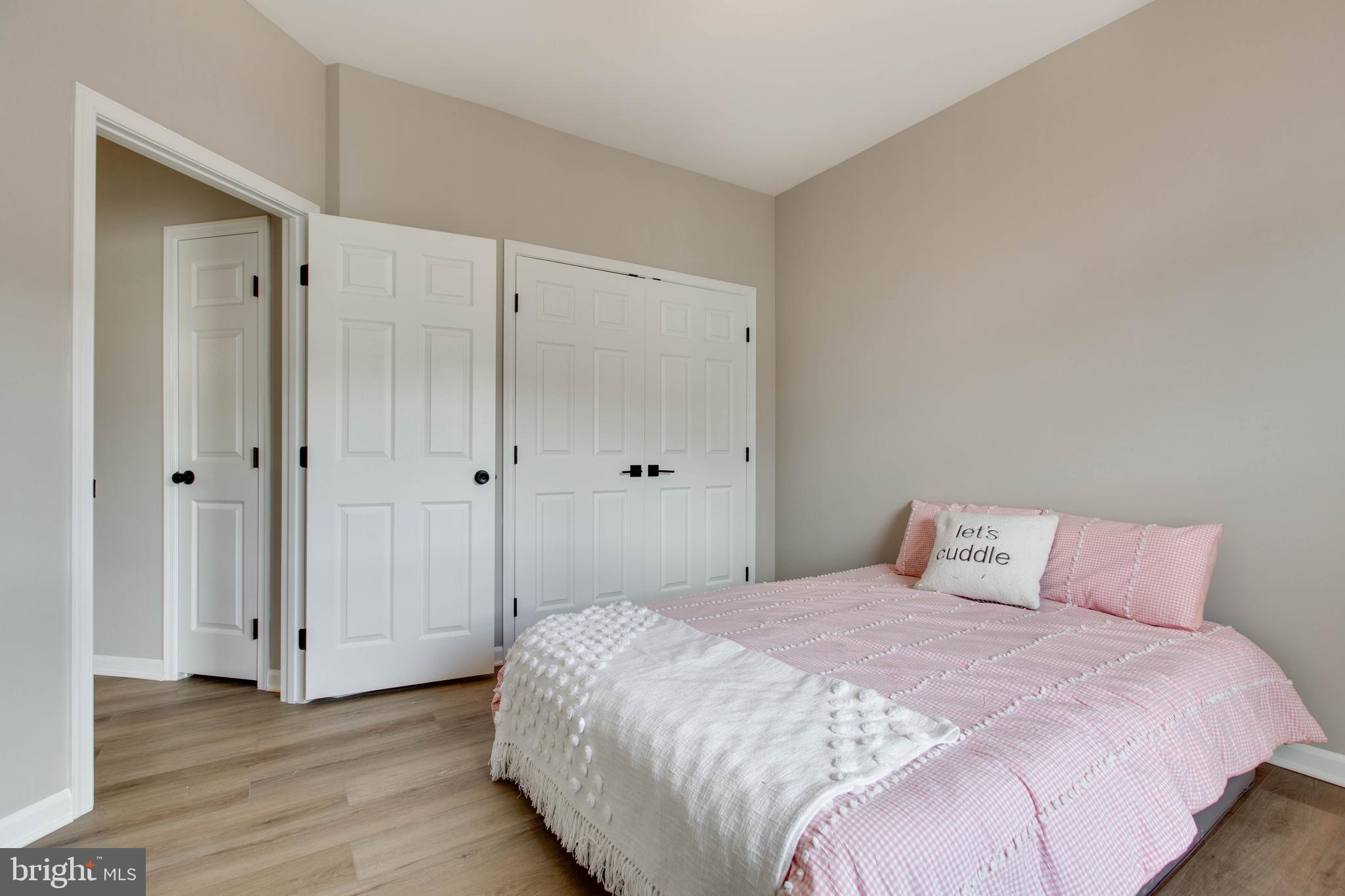 VILLAGES OF DORCHESTER - Residential Lease