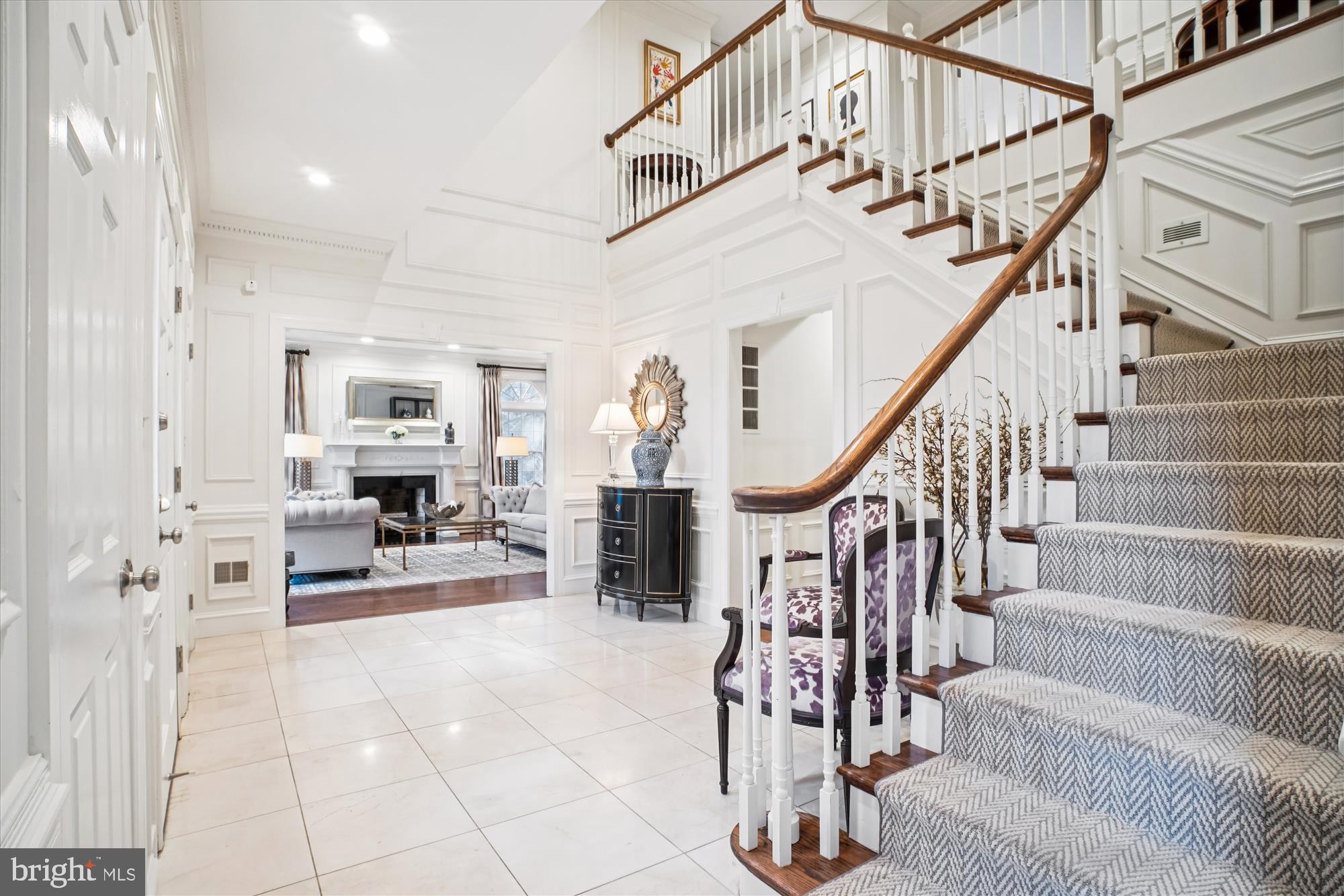 SUMMERWOOD - Residential