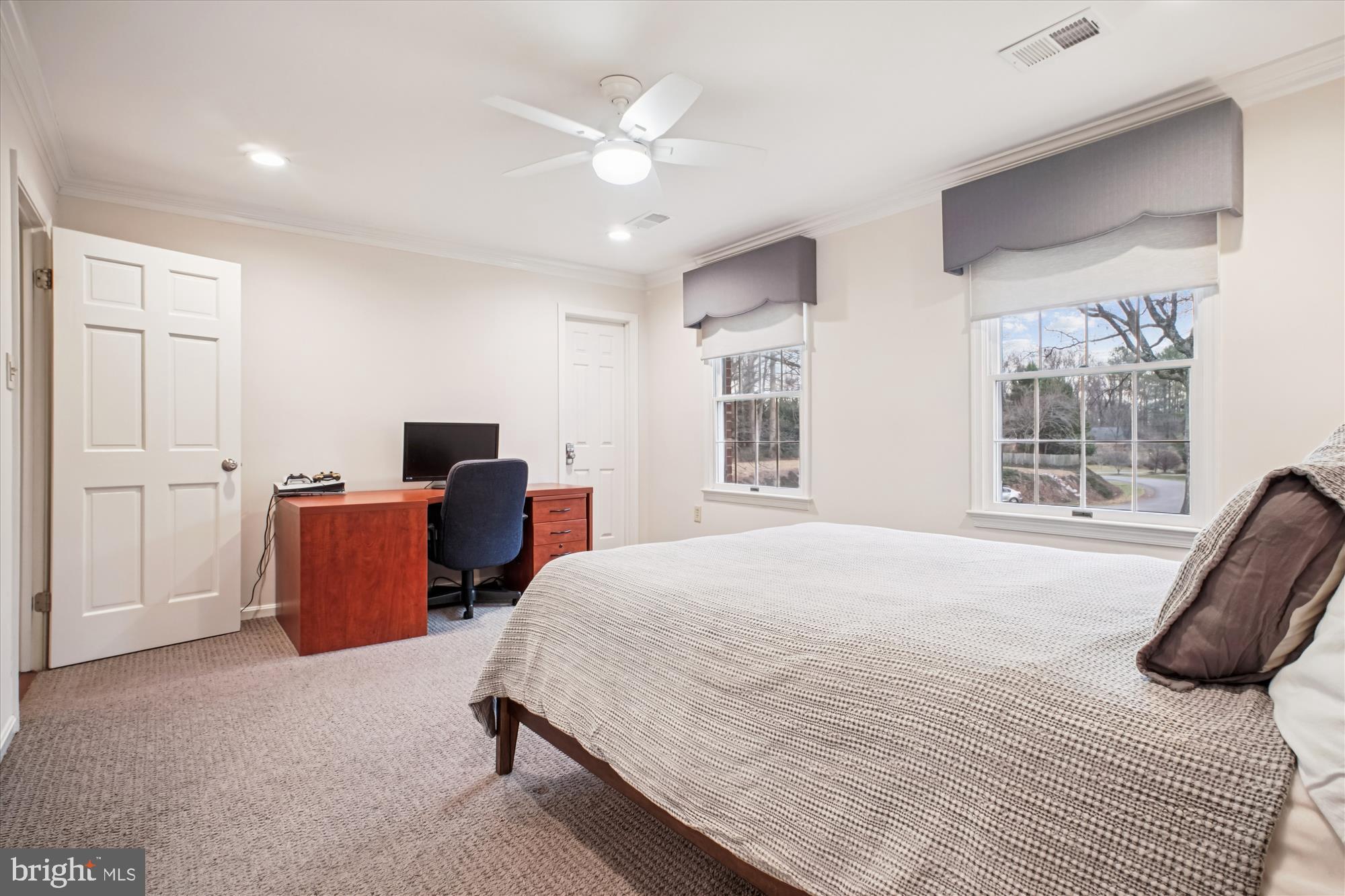 SUMMERWOOD - Residential