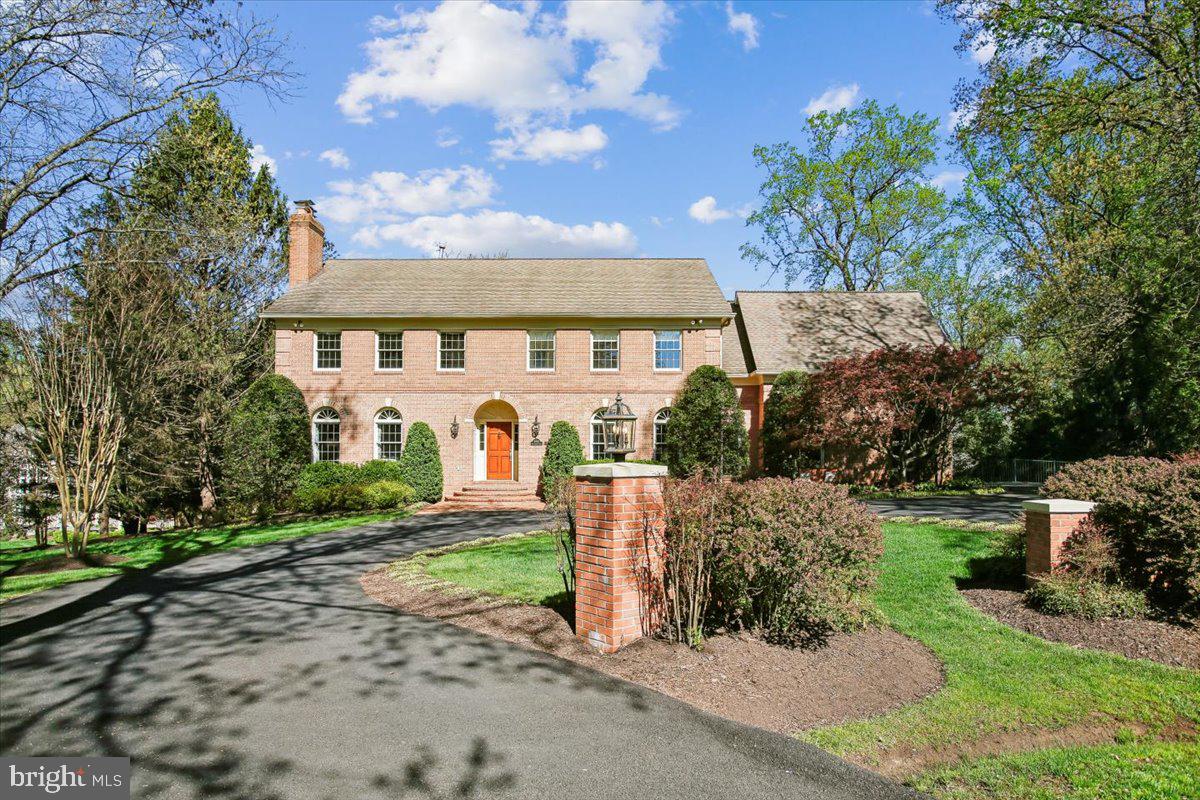 SUMMERWOOD - Residential