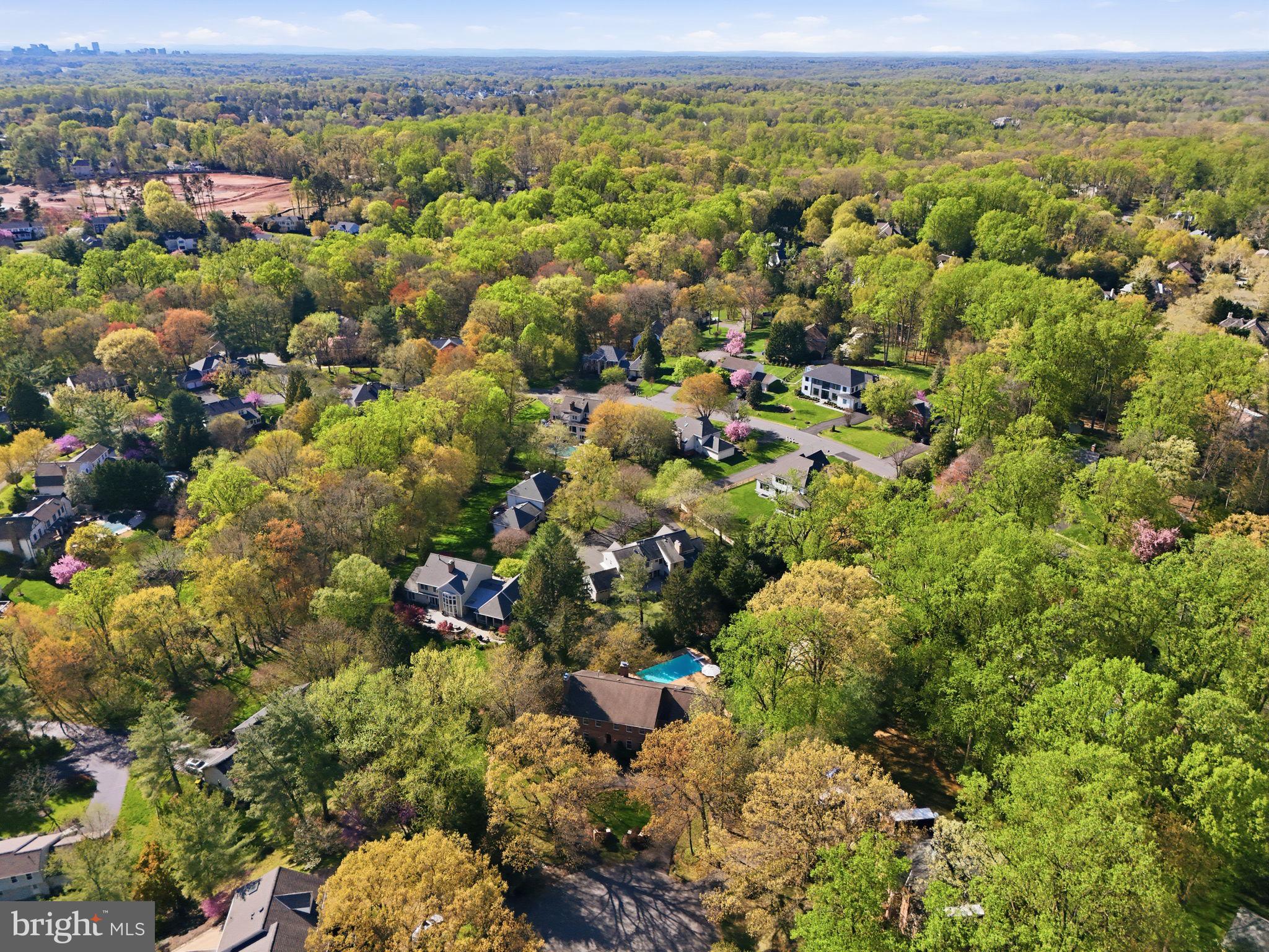 SUMMERWOOD - Residential