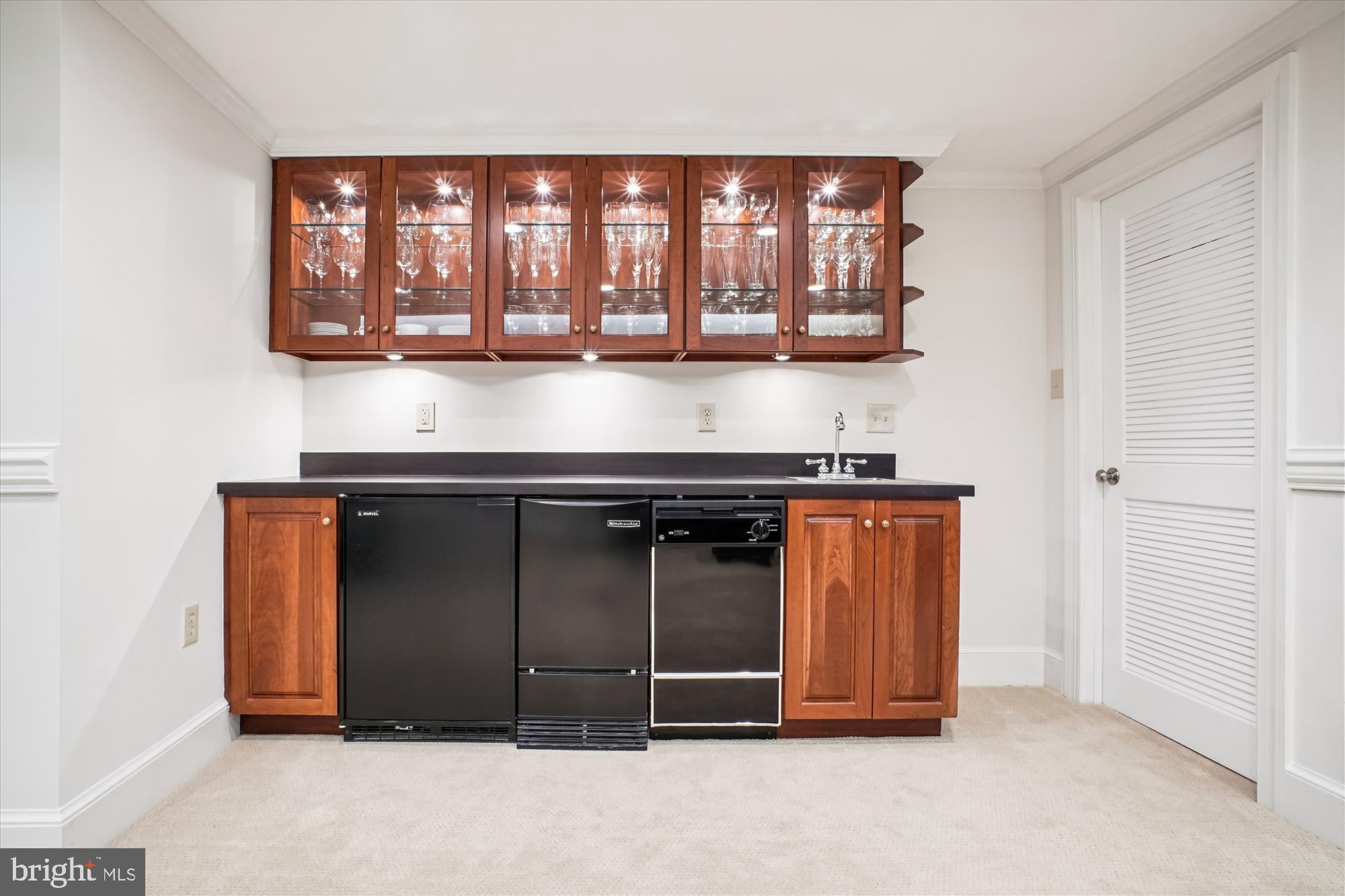 SUMMERWOOD - Residential