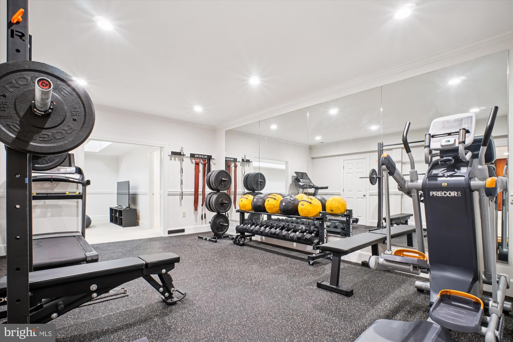 SUMMERWOOD - Residential