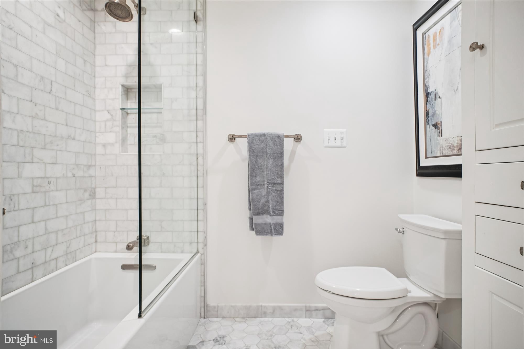 SUMMERWOOD - Residential