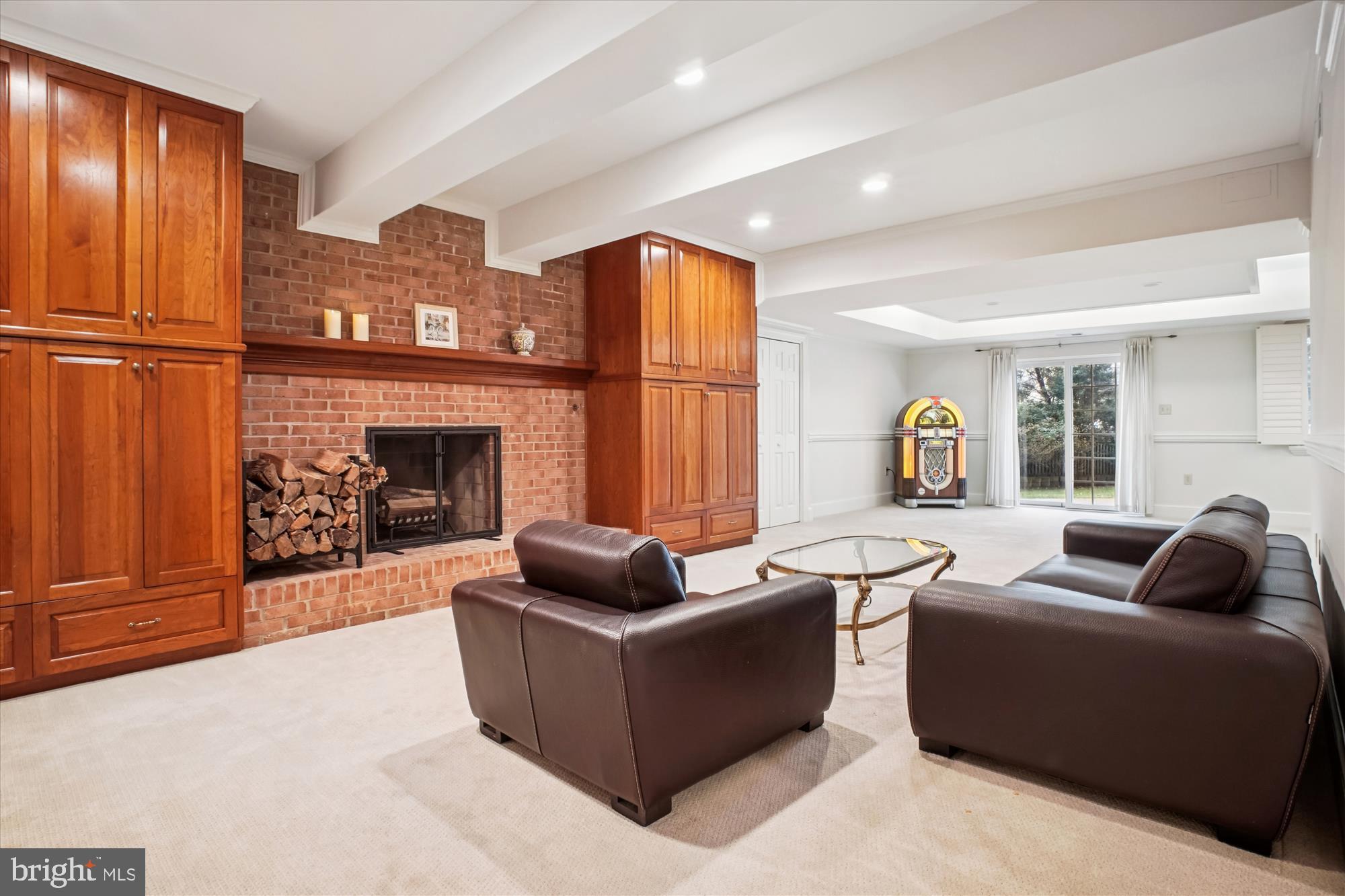 SUMMERWOOD - Residential