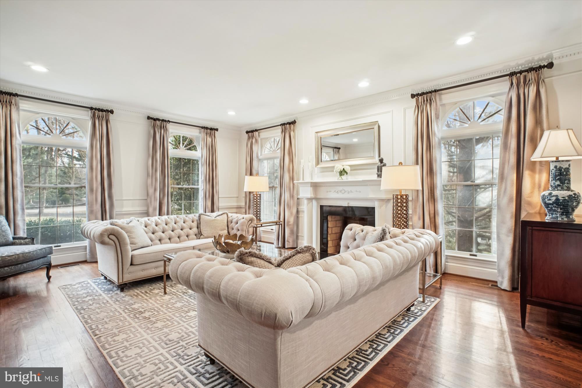 SUMMERWOOD - Residential