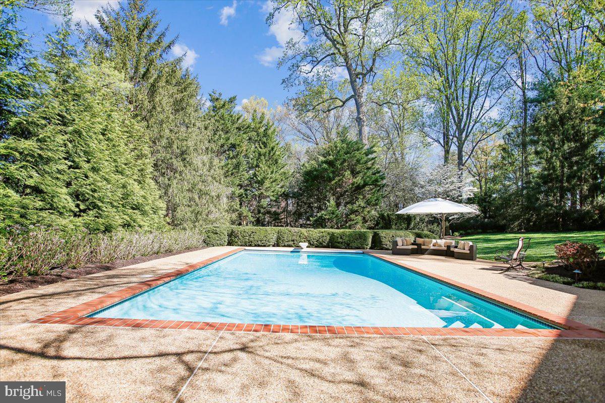 SUMMERWOOD - Residential