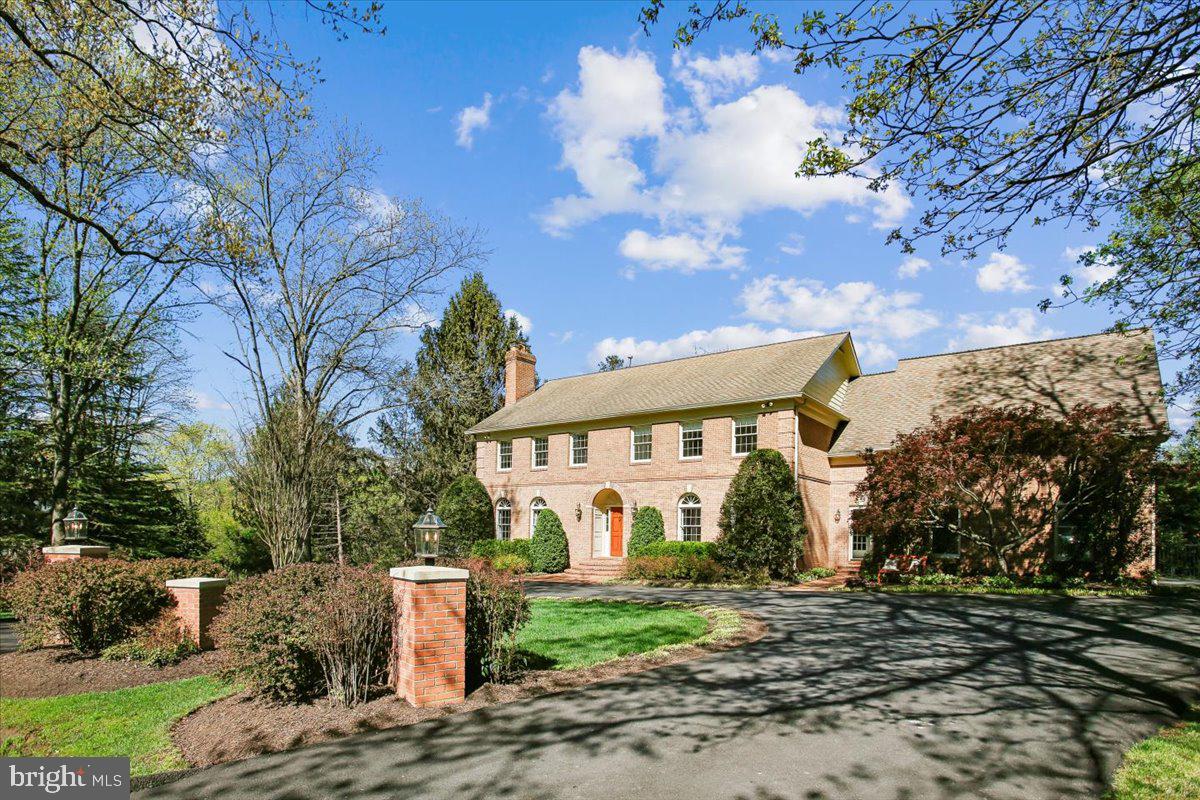 SUMMERWOOD - Residential