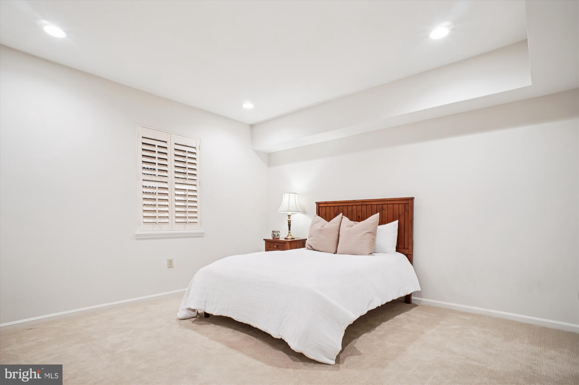 SUMMERWOOD - Residential