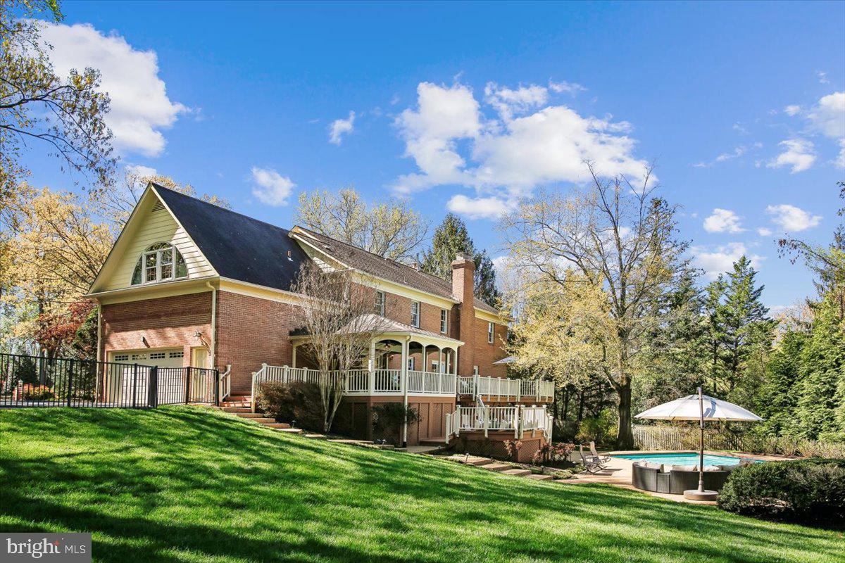 SUMMERWOOD - Residential