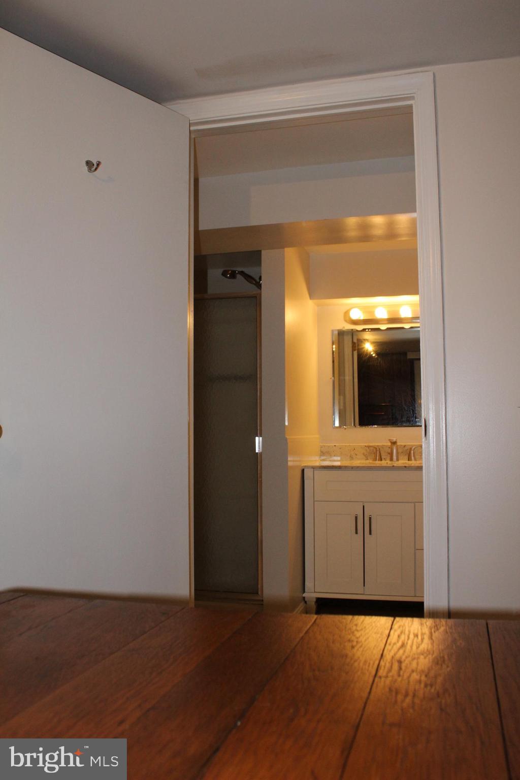 BONNIE BRAE - Residential Lease